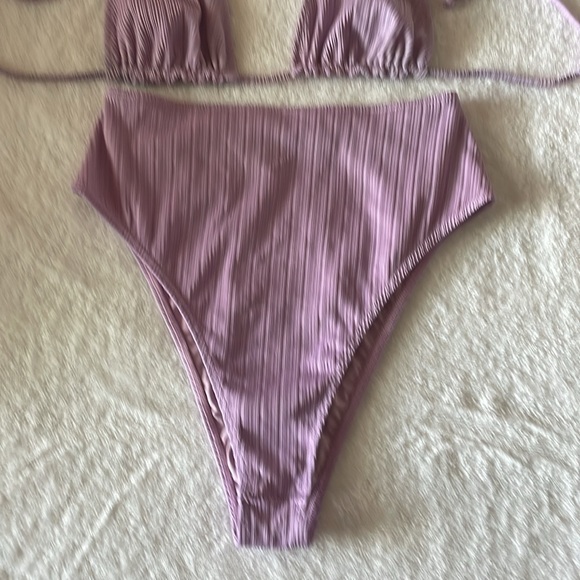 Frankie's Bikinis Annia High-Waist Pliss Bikini Set Size Small Color: lavender - Picture 2 of 10